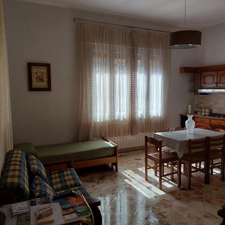 Апартаменты Casa Vacanze Lina San Mauro Castelverde Экстерьер фото
